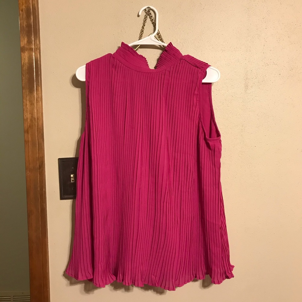 Bright pink top